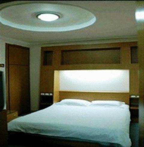 Katerina Hotel Kozani Zimmer foto
